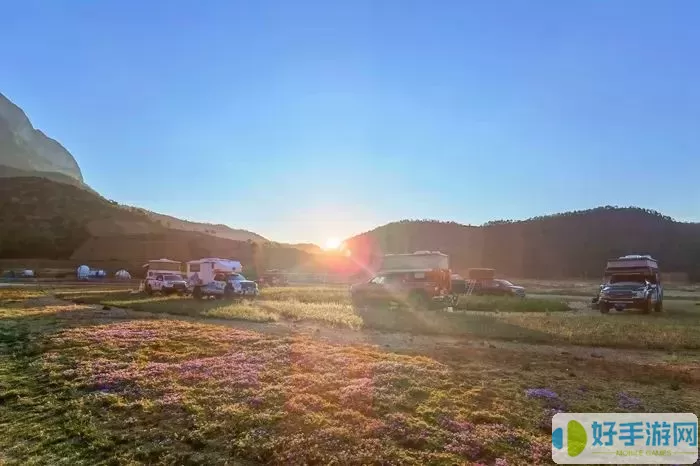 巡警模拟器如何把行驶的车子拦截